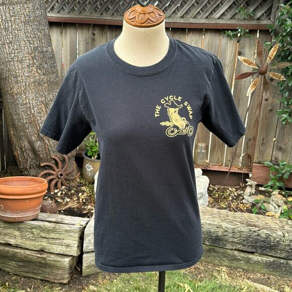 The Cycle Swap NorCal Motorcycle Social Distancing Black T-shirt Women's size S - Picture 1 of 9